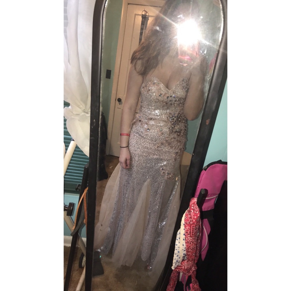 mermaid prom dress